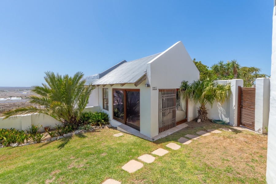 5 Bedroom Property for Sale in Long Acres Country Estate Western Cape